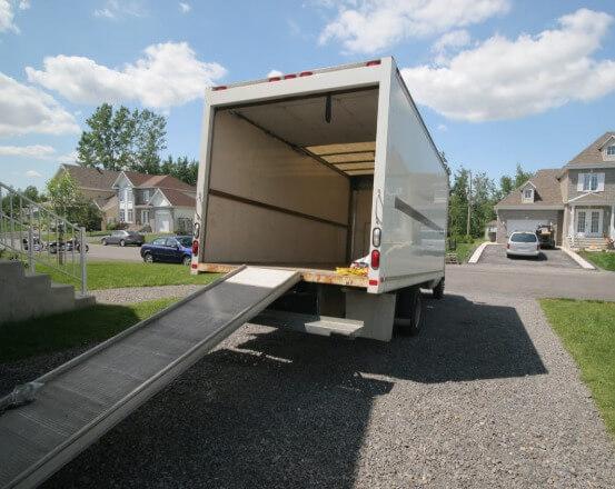 local moving usually takes between 4 to 8 hours, depending on the size of the home and amount of belongings